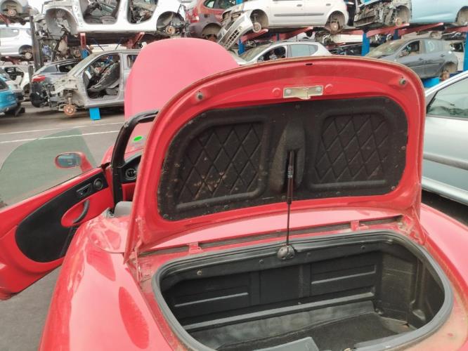 Image Malle/Hayon arriere - FIAT BARCHETTA