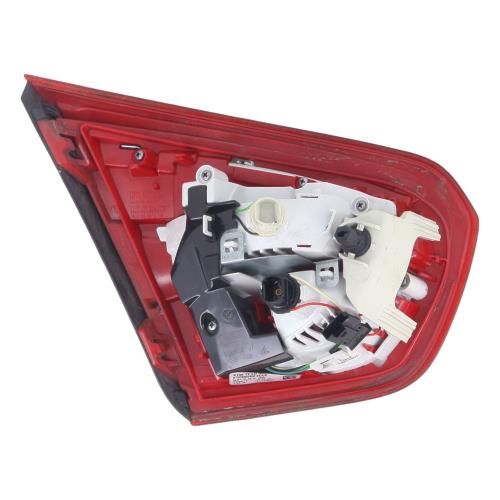 Image Feu arriere secondaire droit (feux) - MERCEDES CLASSE GLA 156