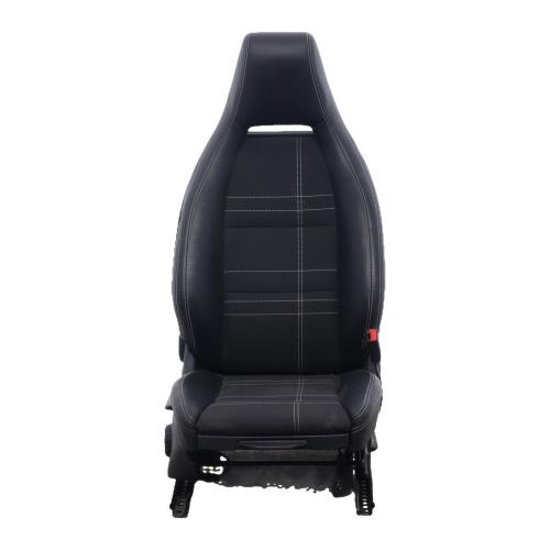 Image Siege avant droit - MERCEDES CLASSE GLA 156