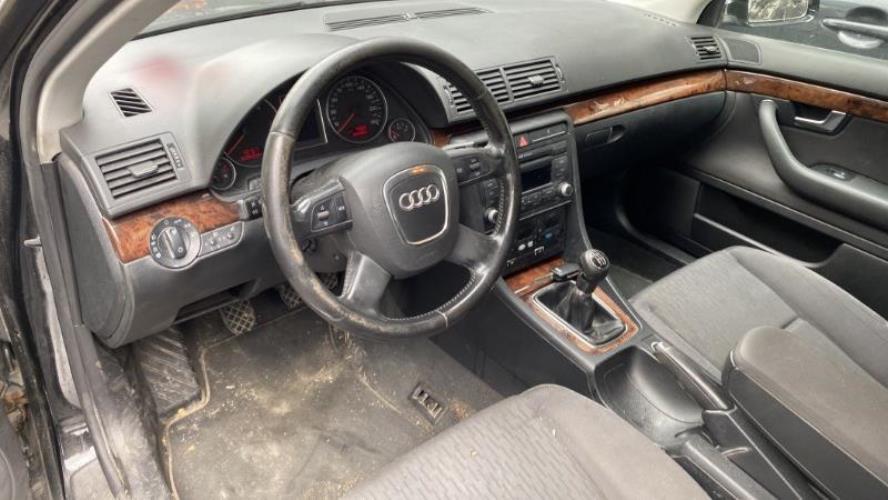 Image Moteur - AUDI A4 2