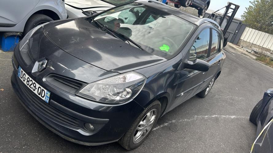 Image Pare choc avant - RENAULT CLIO 3