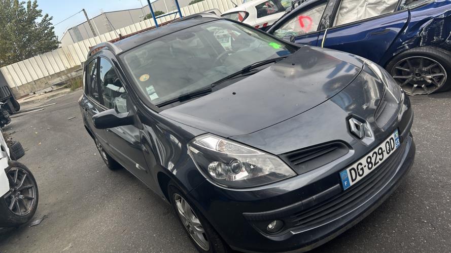 Image Pare choc avant - RENAULT CLIO 3