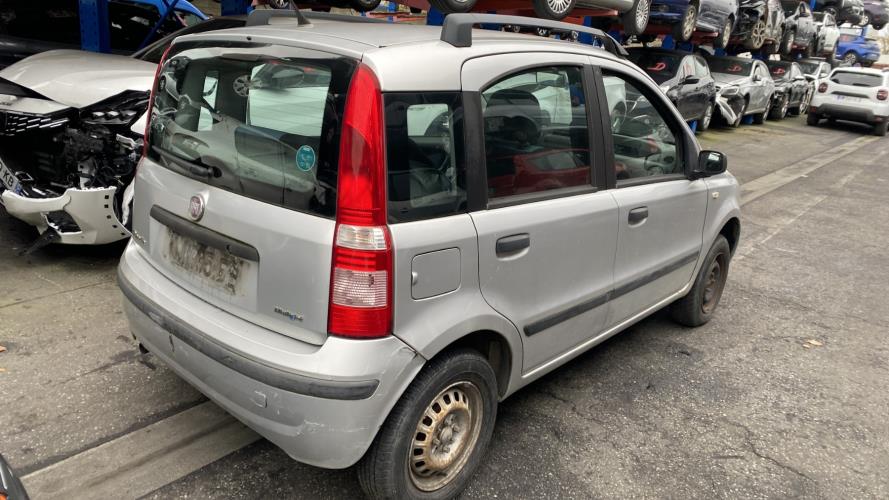 Image Feu arriere principal droit (feux) - FIAT PANDA 2