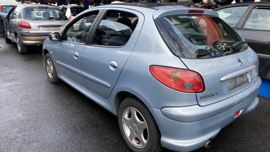 Image Pare choc avant - PEUGEOT 206