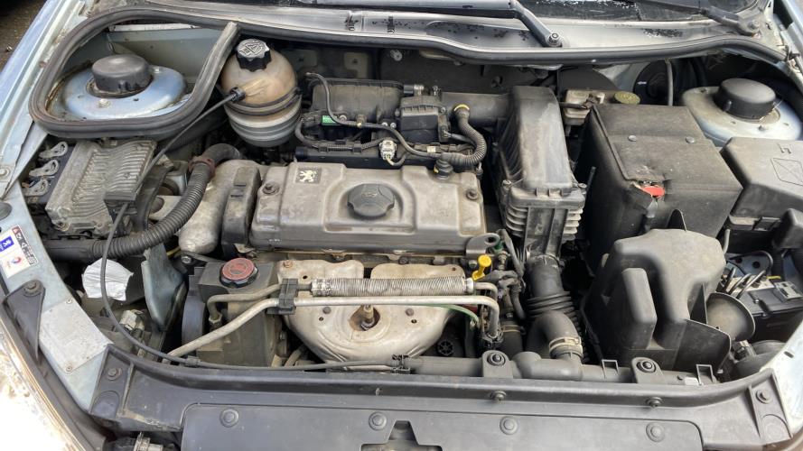 Image Pare choc avant - PEUGEOT 206