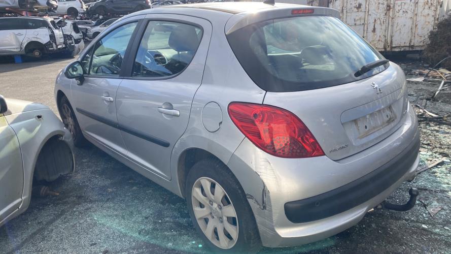 Image Calculateur moteur - PEUGEOT 207