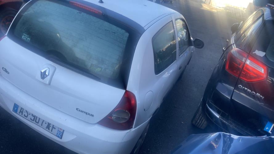 Image Porte avant droit - RENAULT CLIO 2 CAMPUS