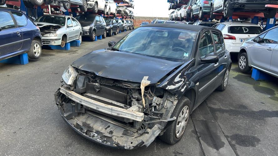 Image Renfort pare choc avant (traverse) - RENAULT MEGANE 2