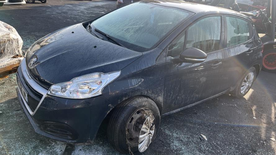 Image Attache ceinture arriere gauche - PEUGEOT 208 1