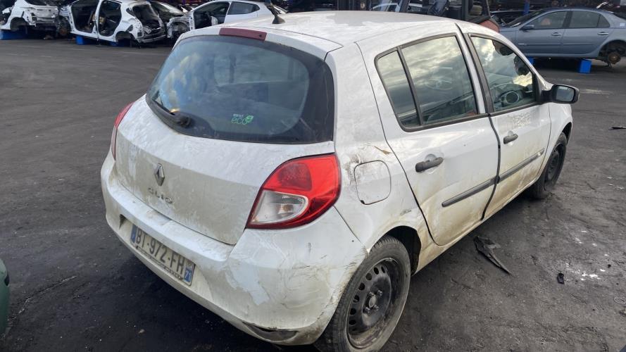 Image Capot - RENAULT CLIO 3