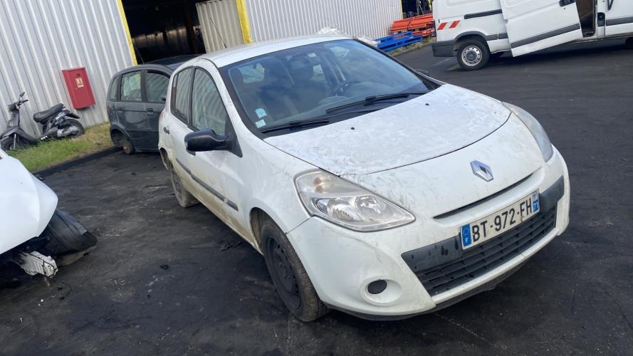 Image Capot - RENAULT CLIO 3
