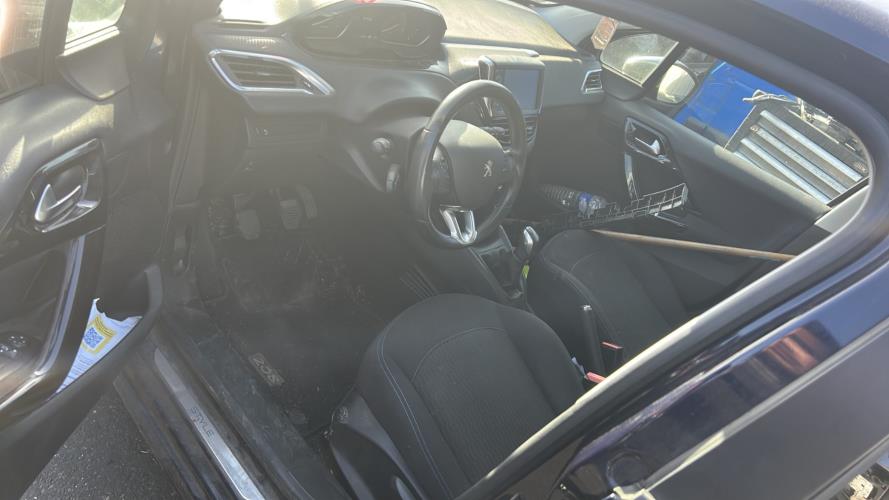 Image Fermeture centralisee avant gauche - PEUGEOT 208 1