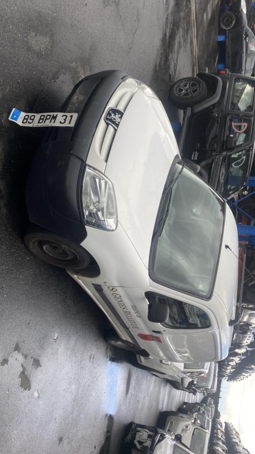 Image Capot - PEUGEOT PARTNER 1