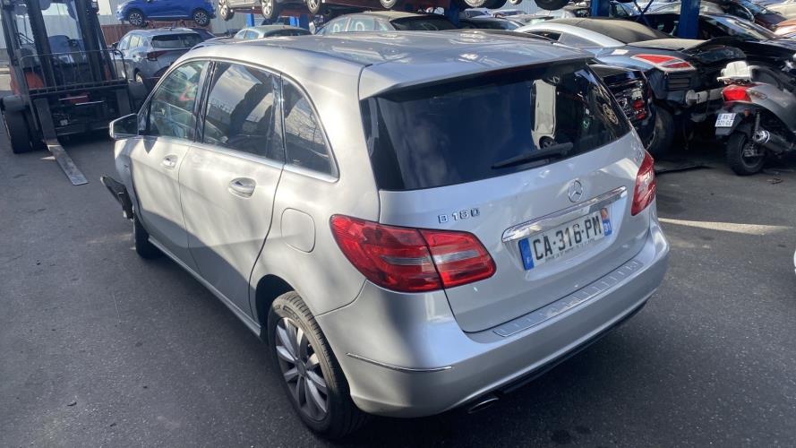 Image Com (Bloc Contacteur Tournant+Commodo Essuie Glace+Commodo Phare) - MERCEDES CLASSE B 246