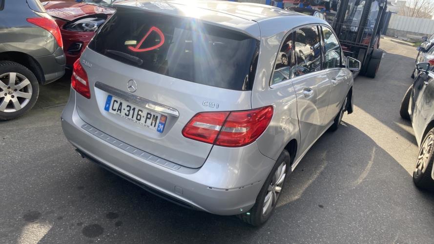Image Com (Bloc Contacteur Tournant+Commodo Essuie Glace+Commodo Phare) - MERCEDES CLASSE B 246