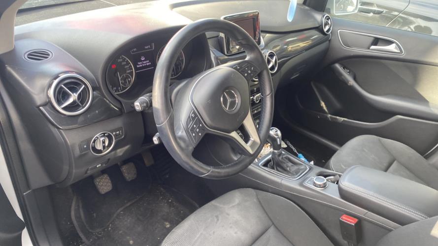 Image Com (Bloc Contacteur Tournant+Commodo Essuie Glace+Commodo Phare) - MERCEDES CLASSE B 246