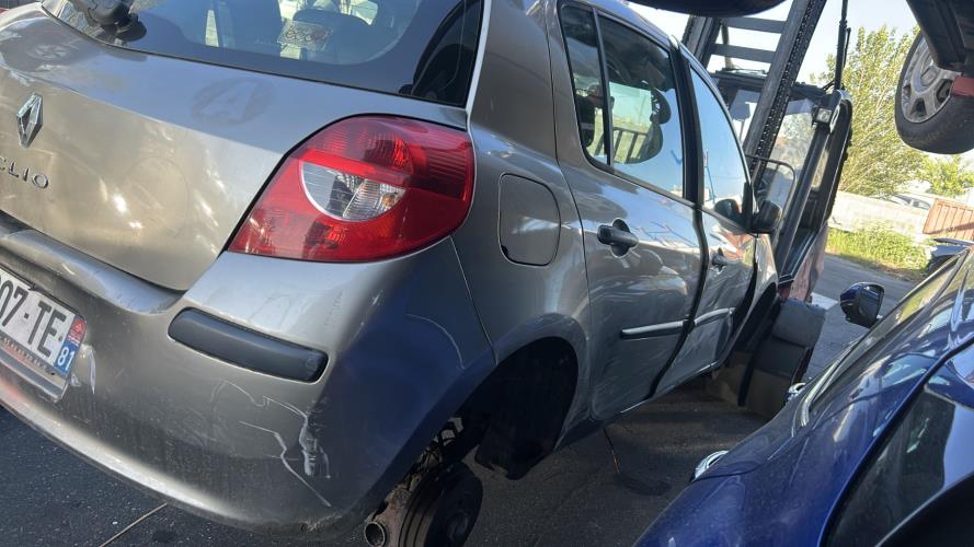 Image Aile avant gauche - RENAULT CLIO 3