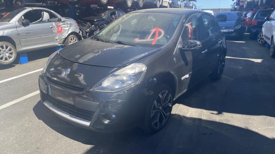 Image Anti brouillard gauche (feux) - RENAULT CLIO 3