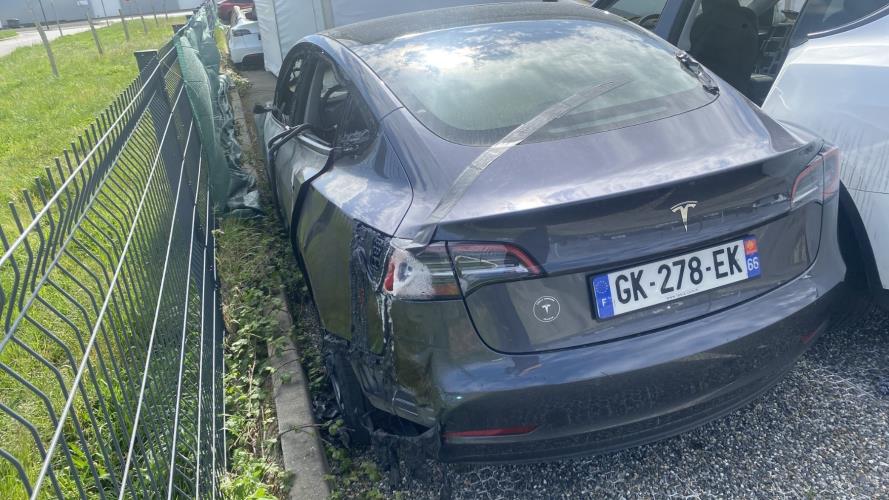 Image Demi train avant gauche - TESLA MODEL 3 5YJ3