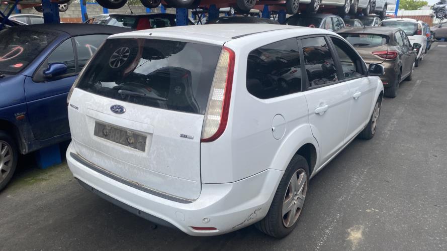 Image Pare choc avant - FORD FOCUS 2