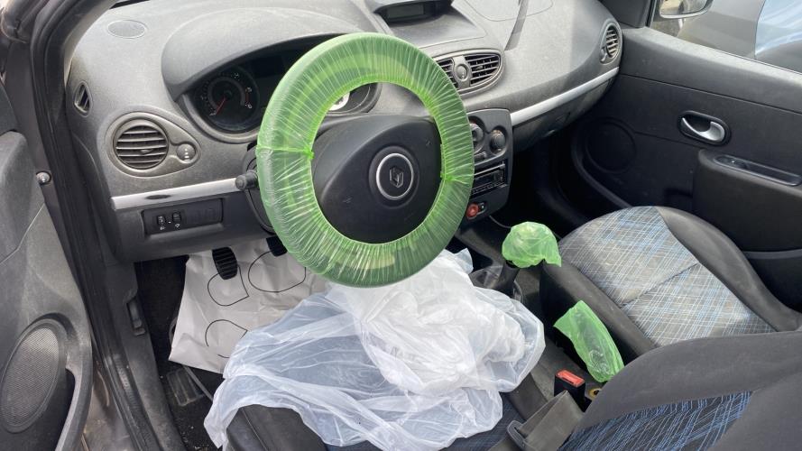 Image Feu arriere principal droit (feux) - RENAULT CLIO 3