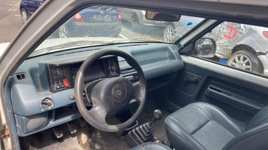 Image Pare choc avant - RENAULT EXPRESS
