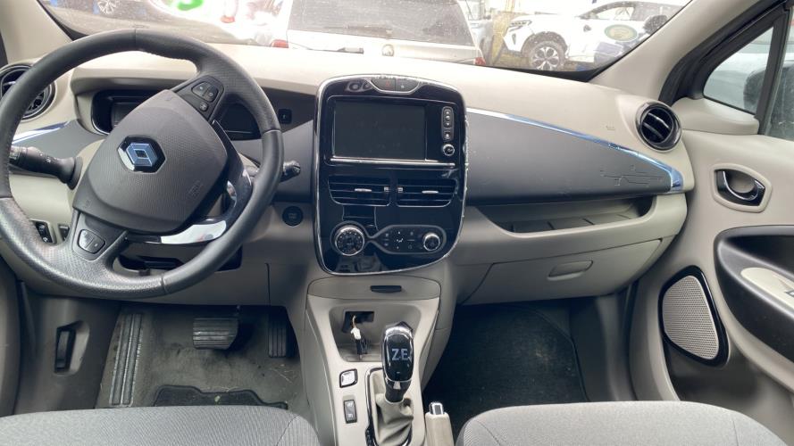 Image Pare choc avant - RENAULT ZOE 1