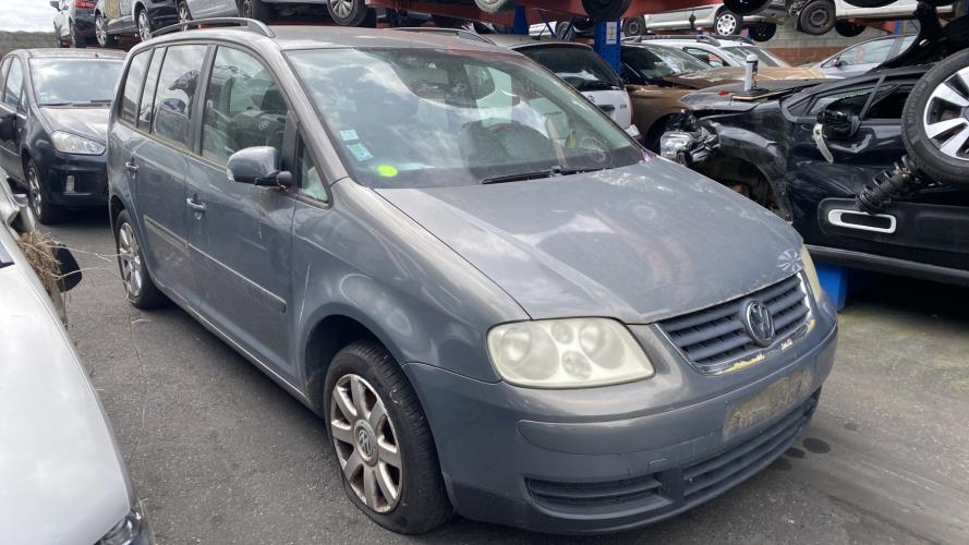 Image Pare choc avant - VOLKSWAGEN TOURAN 1