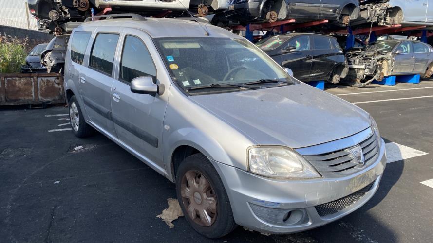 Image Pare choc avant - DACIA LOGAN MCV 1