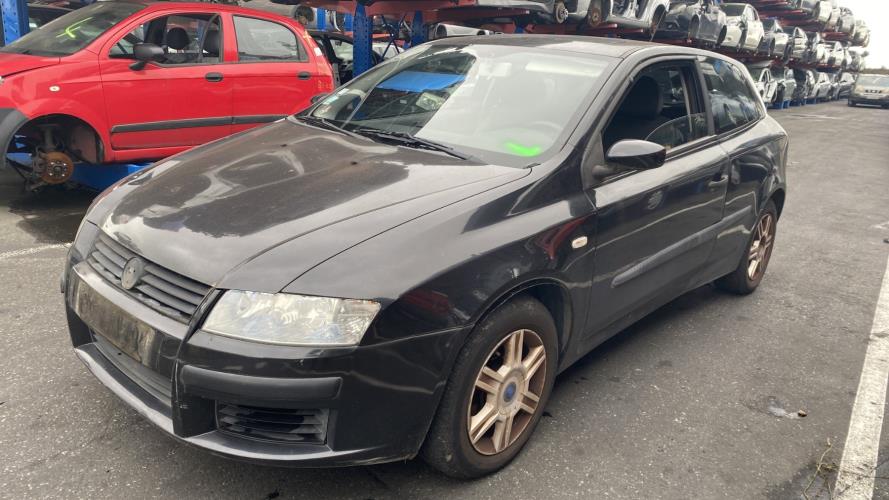 Image Interrupteur de leve vitre avant gauche - FIAT STILO