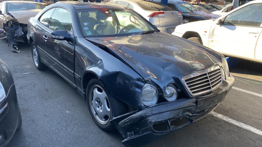 Image Ceinture avant gauche - MERCEDES CLASSE CLK 208