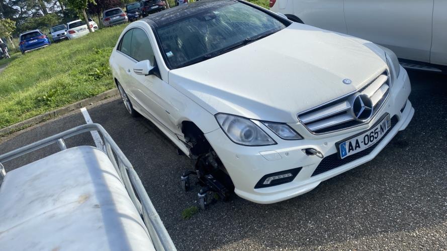 Image Boite de vitesses - MERCEDES CLASSE E 207