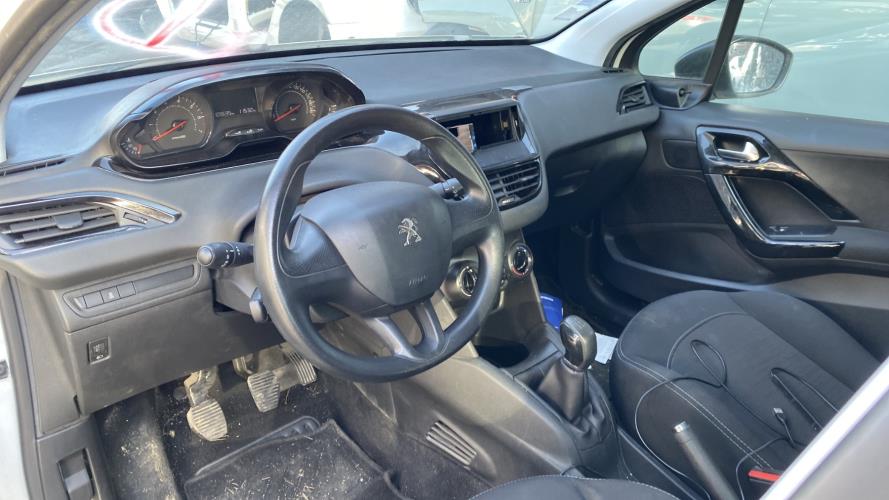 Image Moteur - PEUGEOT 208 1