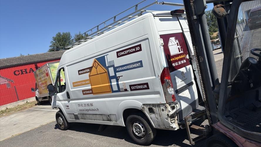 Image Custode avant droit (porte) - PEUGEOT BOXER 3