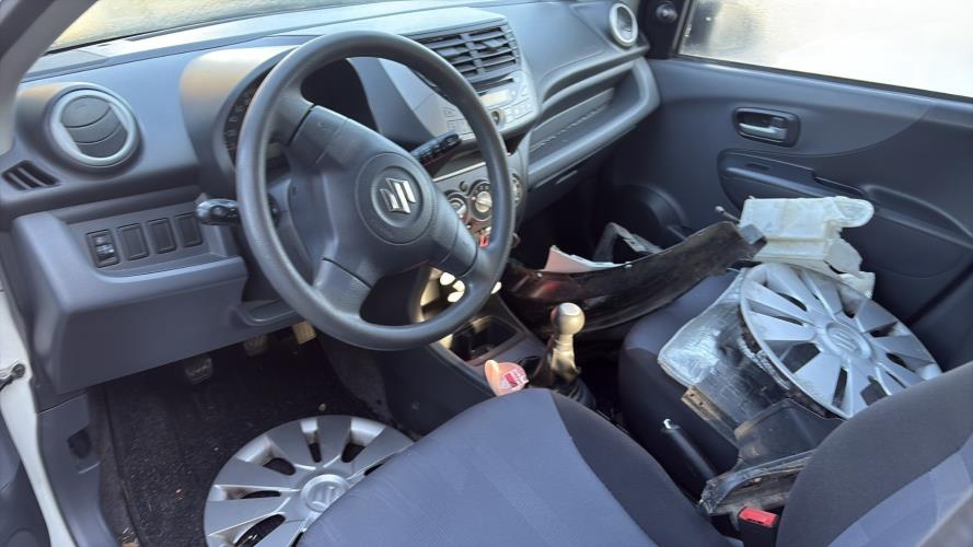 Image Trappe d'essence - SUZUKI ALTO 3