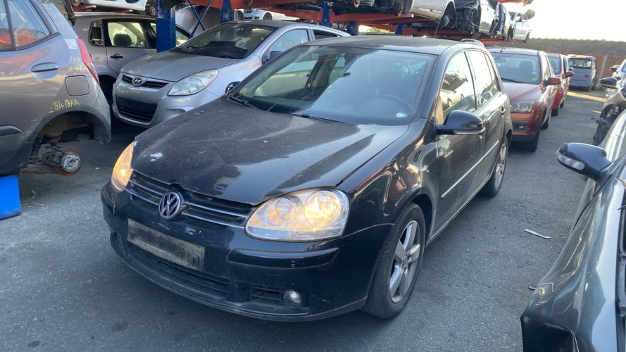 Image Pare choc avant - VOLKSWAGEN GOLF 5