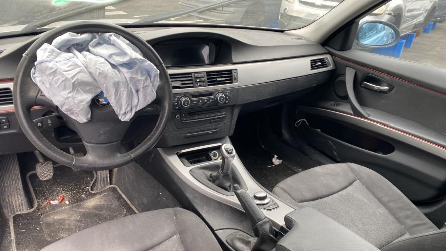 Image Feu arriere secondaire droit (feux) - BMW SERIE 3 E90