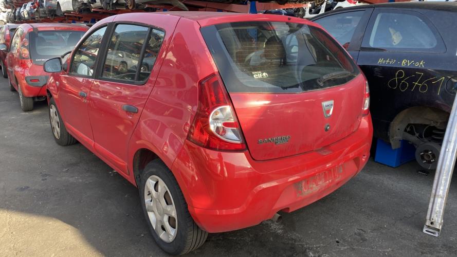 Image Pare choc avant - DACIA SANDERO 1