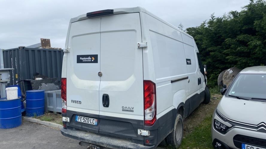 Image Custode avant gauche (porte) - IVECO DAILY 6