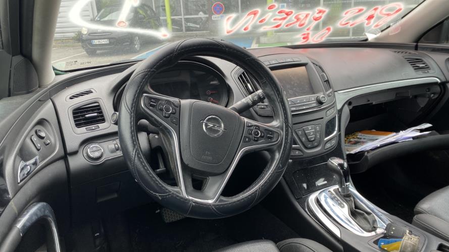 Image Pare choc avant - OPEL INSIGNIA 1