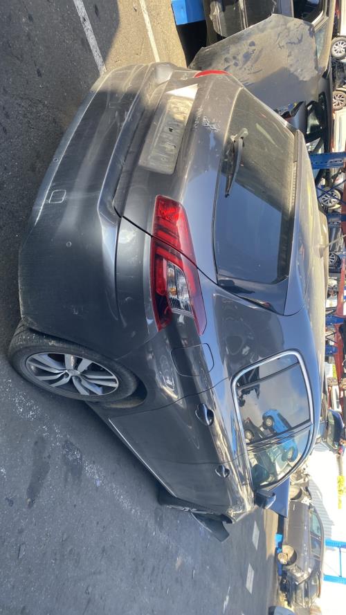 Image Boite a gants - PEUGEOT 308 2