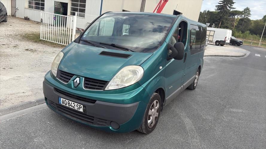 Image Pare choc avant - RENAULT TRAFIC 2