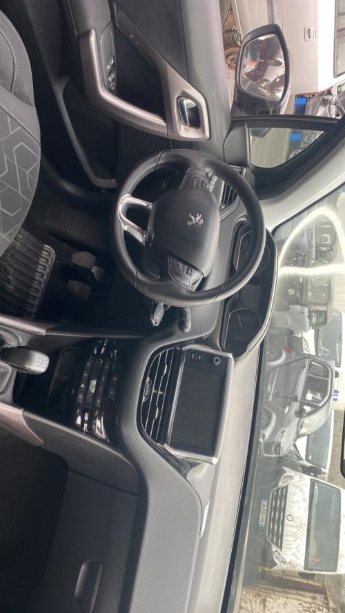 Image Leve vitre mecanique arriere droit - PEUGEOT 2008 1