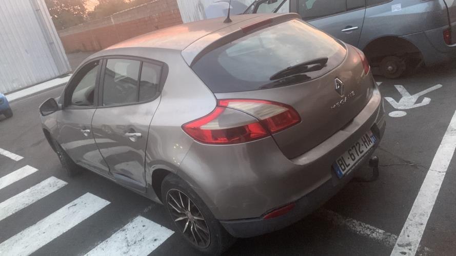 Image Retroviseur droit - RENAULT MEGANE 3