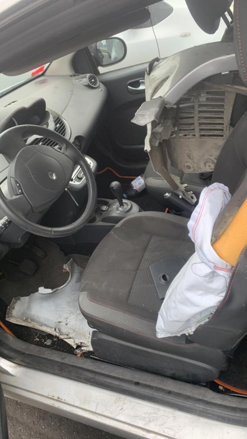 Image Aile avant droit - RENAULT TWINGO 2