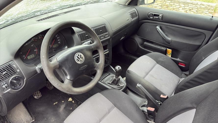 Image Feu arriere principal gauche (feux) - VOLKSWAGEN GOLF 4
