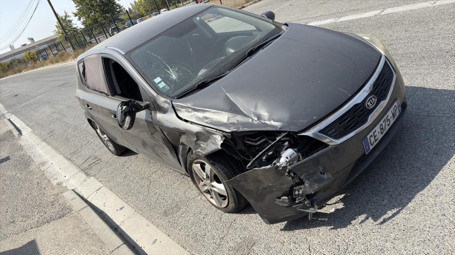 Image Feu arriere principal gauche (feux) - KIA CEE-D 1