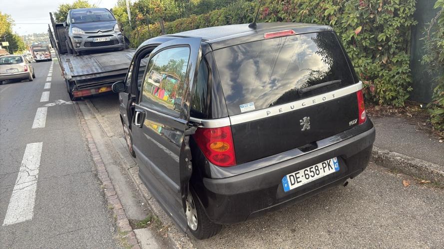 Image Retroviseur gauche - PEUGEOT 1007
