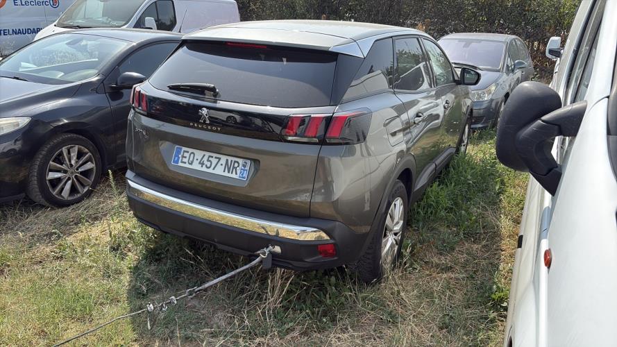 Image Feu arriere stop central - PEUGEOT 3008 2