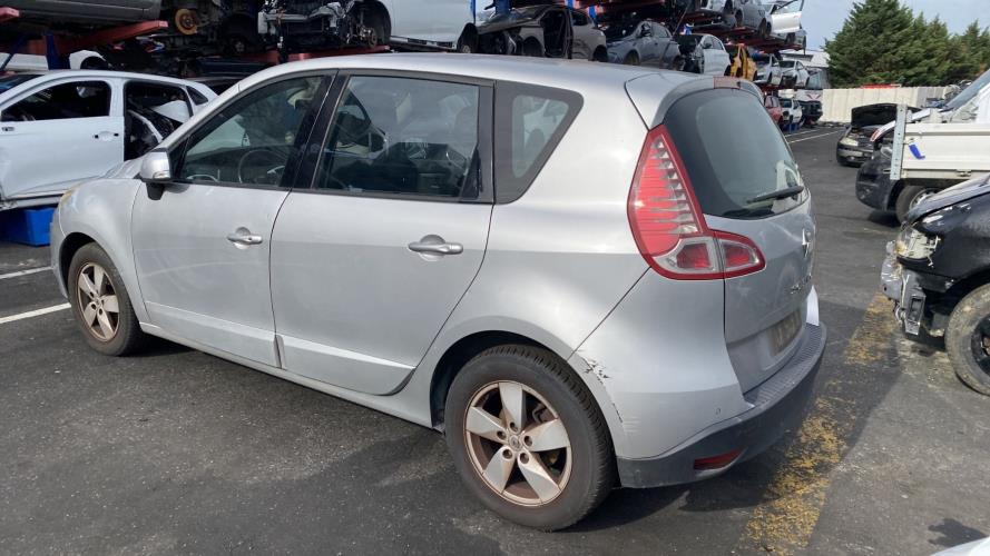 Image Capot - RENAULT SCENIC 3